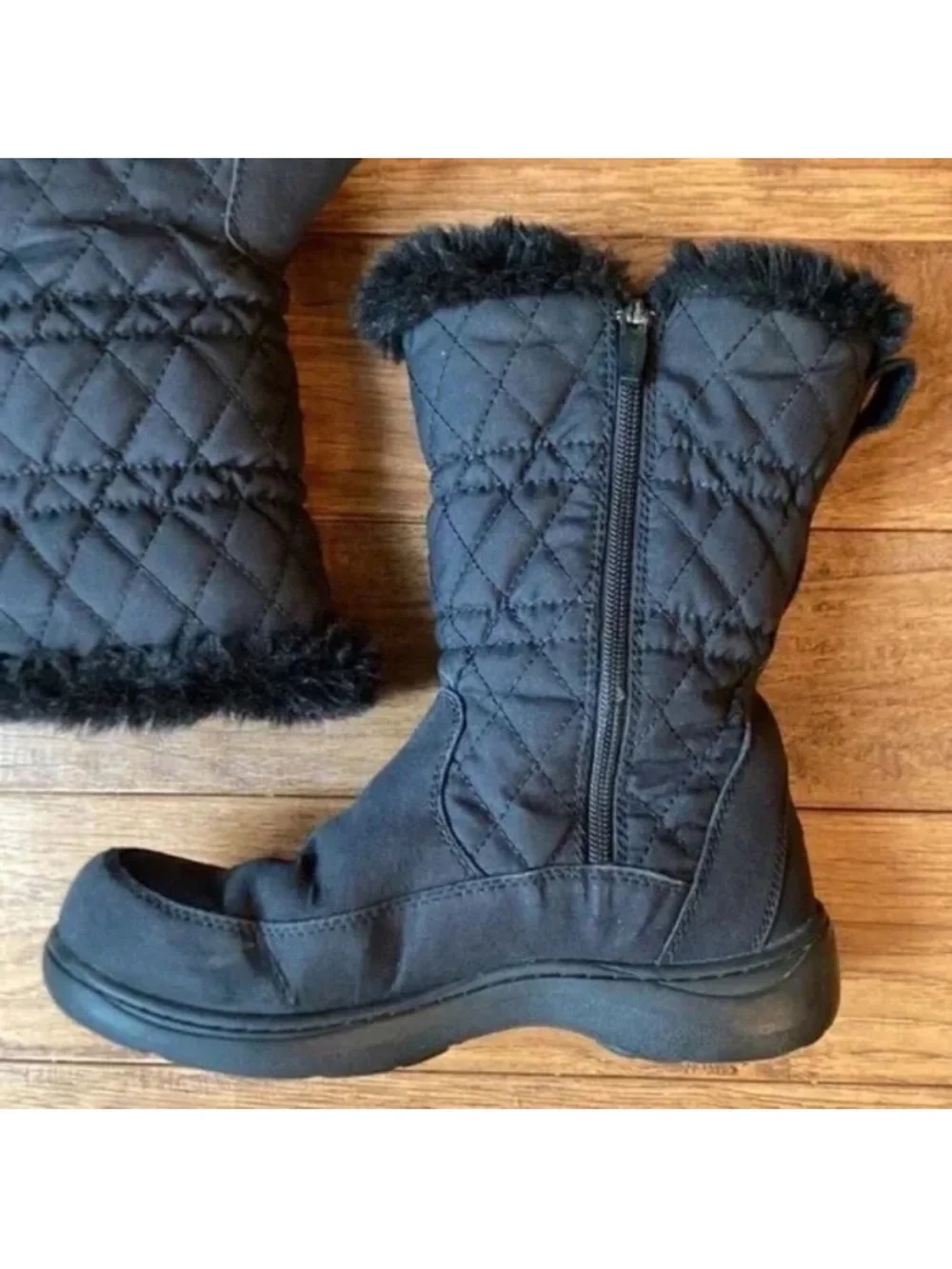 L.L. Bean Women's Insulated Commuter Boots Black Quilted Snow Winter Size 6